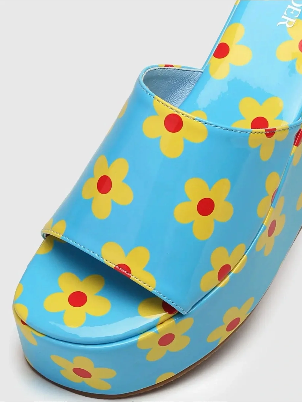 Cider slip platform